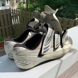 Shimano SH-WR35 Road Cycling/Spin Shoes